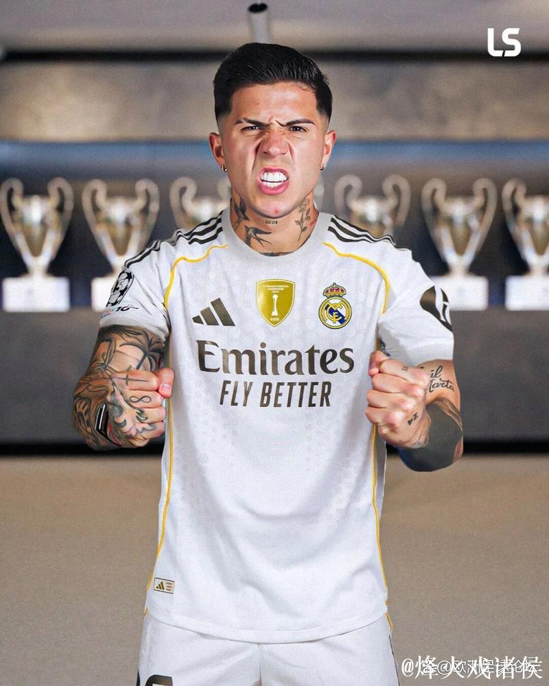 皇马盯上铁卫！曝6000万欧大将明夏恐免签，利物浦强硬回击